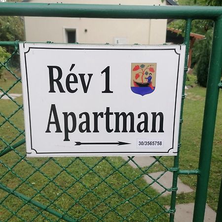 Rév1 Vendégház Révfülöp Exterior foto