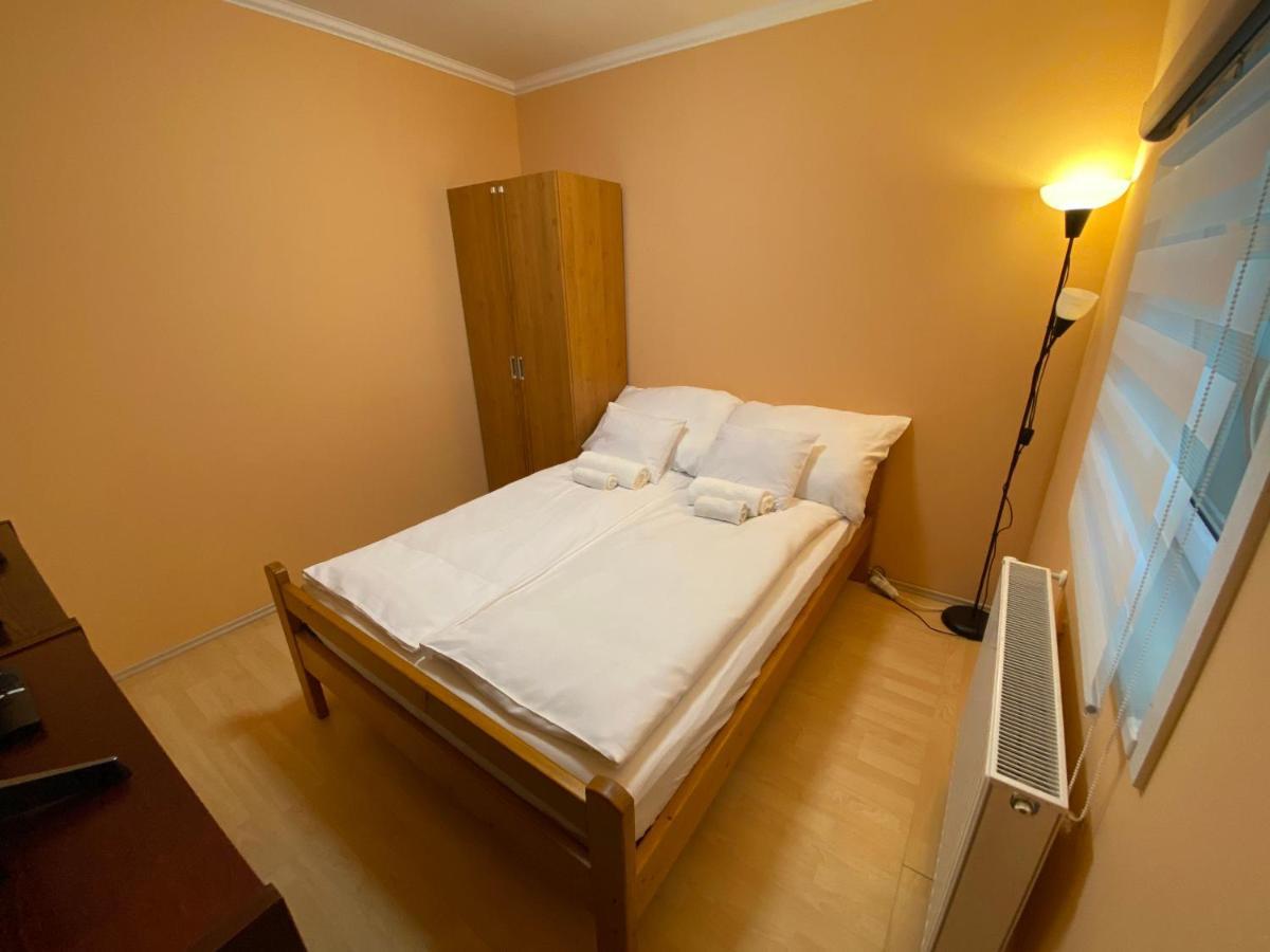 Rév1 Vendégház Révfülöp Exterior foto