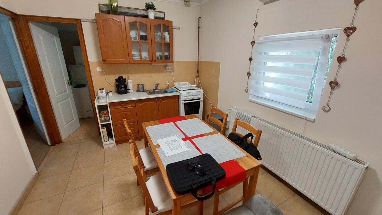 Rév1 Vendégház Révfülöp Exterior foto